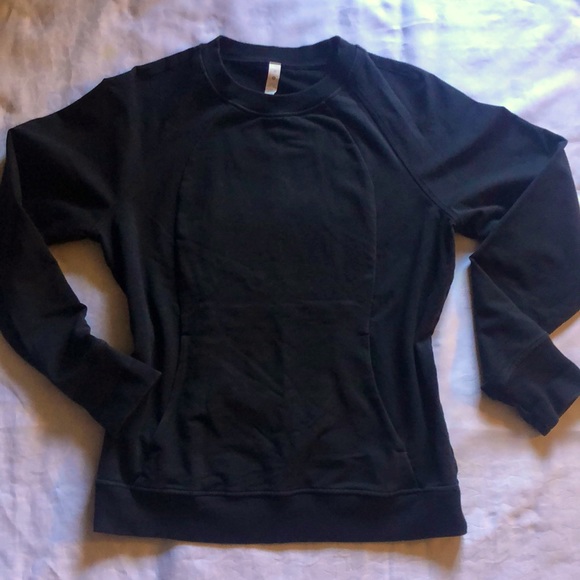 Tops - LULULEMON Black Long Sleeve Top